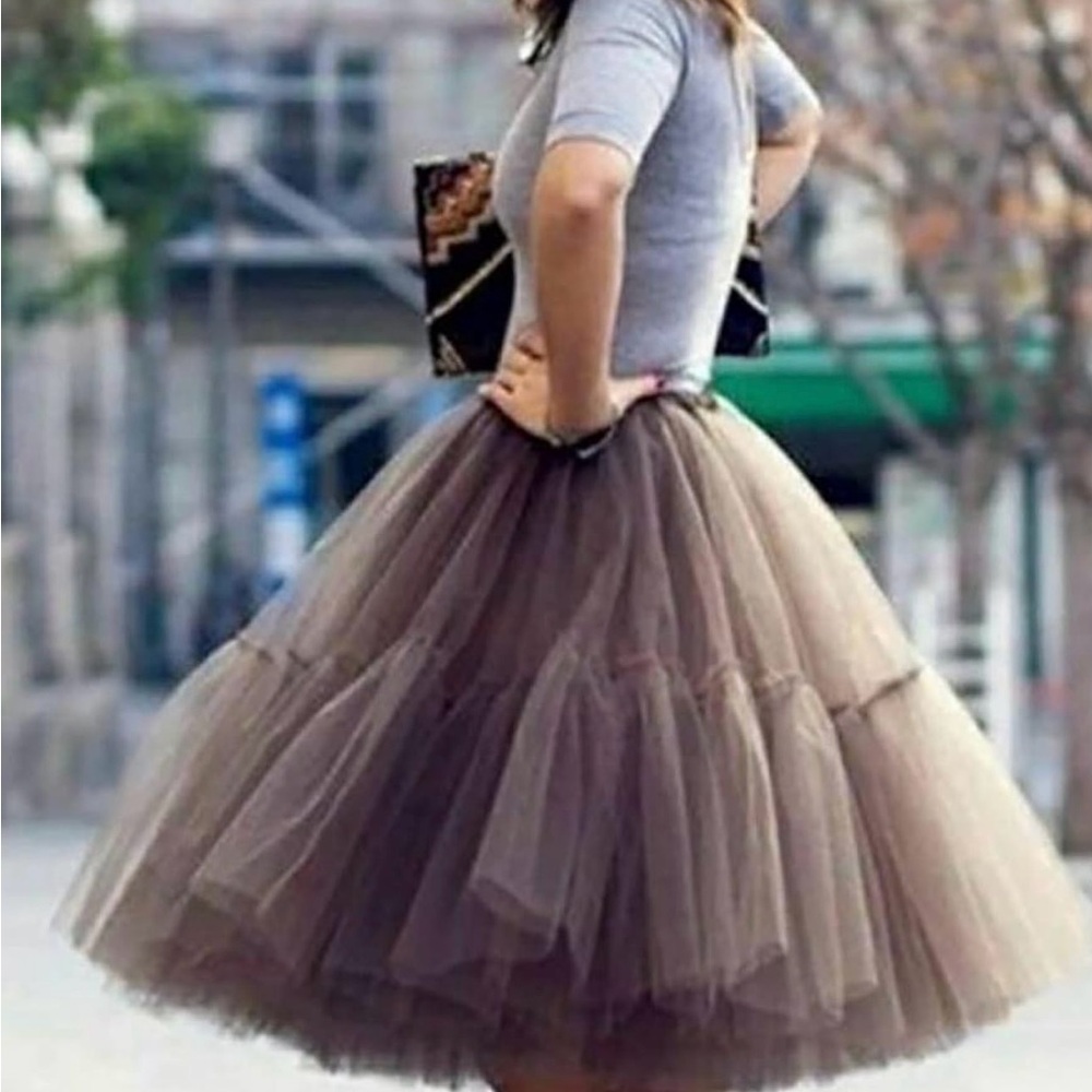 Elegant Brown Tulle Skirt, Sz S - Picture 8 of 8